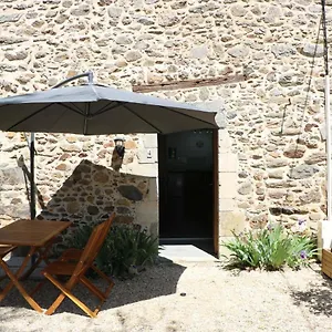  Hébergement de vacances Les Deux Lièvres France
